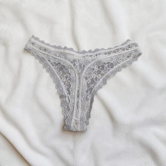 BRAGUITA CACHETERO DE ENCAJE FLORAL BLANCO 🍒🌺